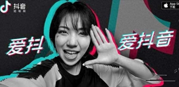 刷完2025抖音热点记忋：原来最动人的，全是普通人的真实瞬间！